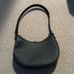 Black brandy Melville purse